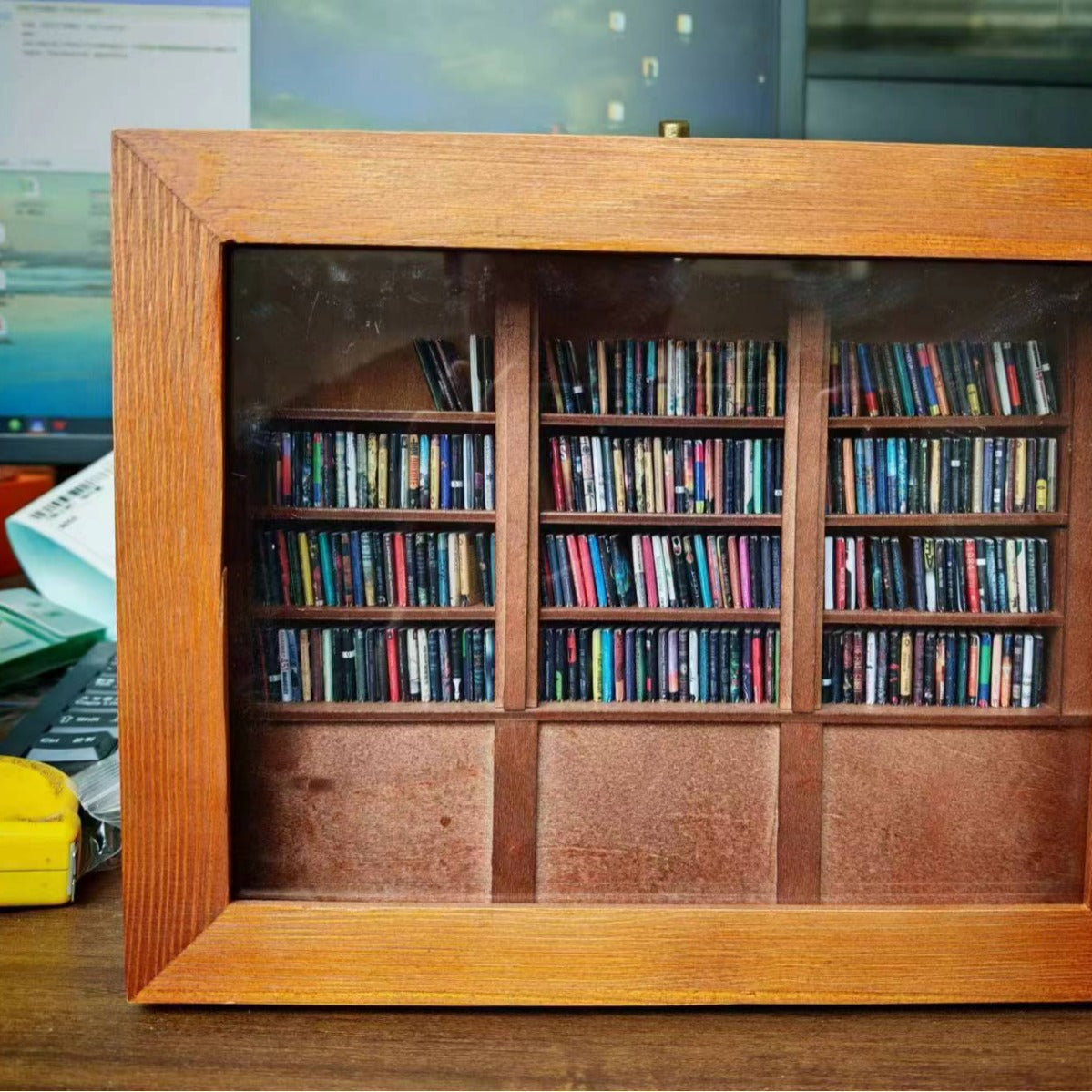 【TG014】Anti-Anxiety Bookshelf