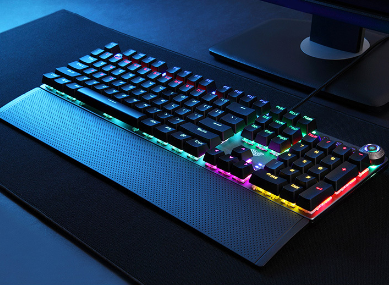 Mechanical Keyboard and Mouse Pad set